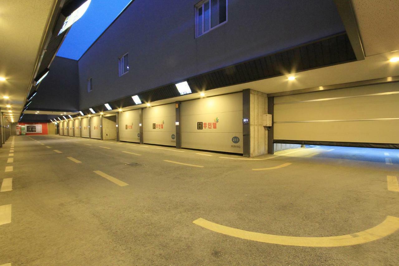 H Drive Hotel Iksan Exterior photo