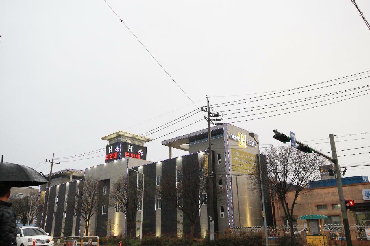 H Drive Hotel Iksan Exterior photo