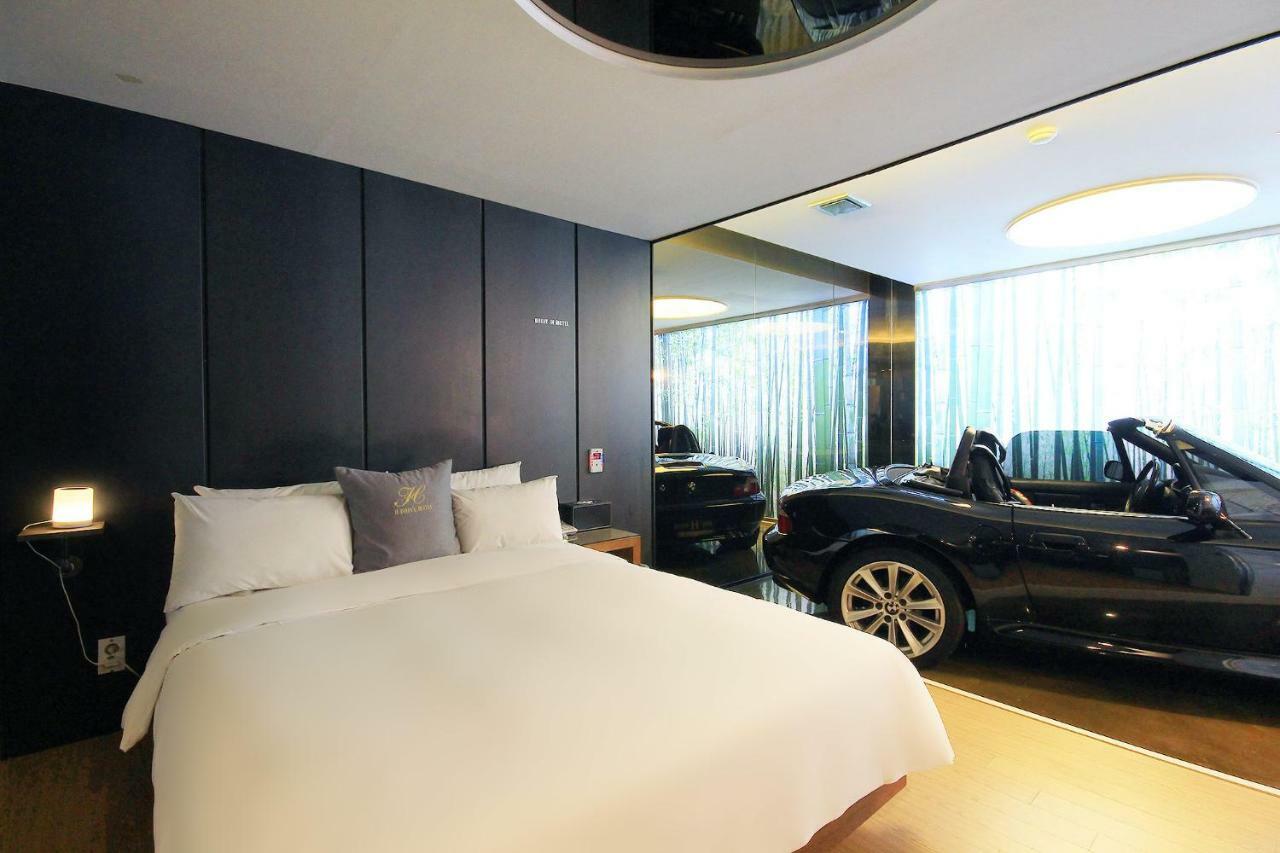 H Drive Hotel Iksan Exterior photo
