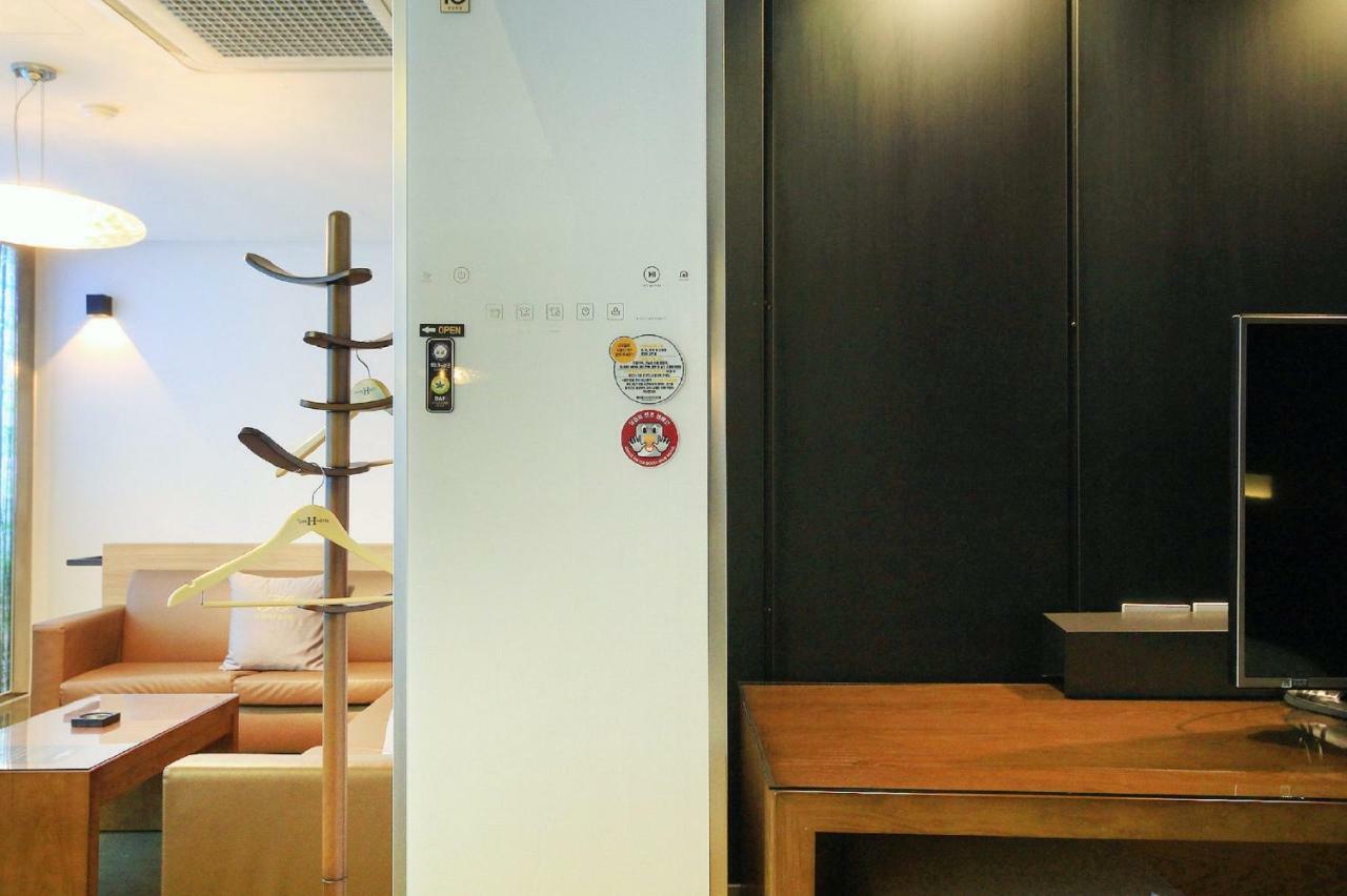 H Drive Hotel Iksan Exterior photo